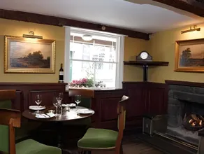 Sun Inn - Image 2