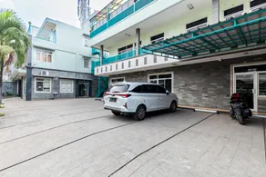 Urbanview Hotel Bartu Moh Toha Bandung by RedDoorz - Image 3