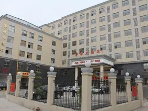 Jun Feng Hotel - Image 4