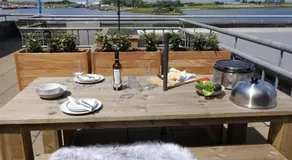 Dock Hotel Stellendam - Image 3