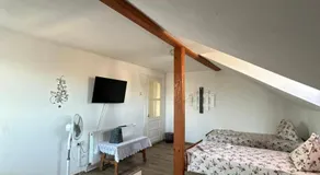 Helga House - Image 2