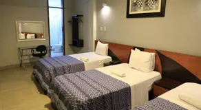 Hotel Vicente de la Vega - Image 2