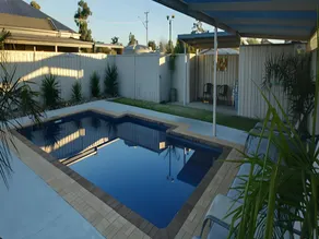 DBJ Holiday Units - Image 5