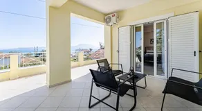Luxury Seaview 3BDR Maisonette-100m to Beach - Image 3