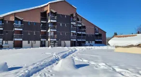 LE CHALET, Superbe Duplex avec Balcon aux Rousses, Netflix, WI-FI, Parking Gratuit et Draps inclus - Animaux Interdits - Image 5