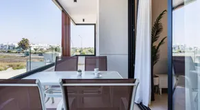 Jas Living - Chic Apts & Balconies in Larnaca - Image 4