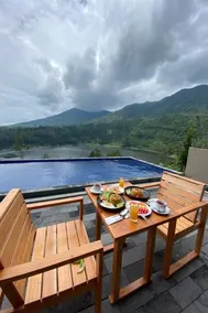 Edge Premium Homestay - Image 5