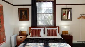 Women Only Guesthouse - Image 2