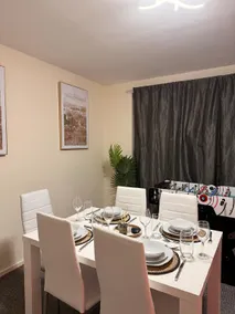 House in Manchester - G Escape - Image 3