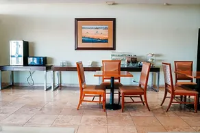 Hotel Bluestone Casa Grande - Image 4