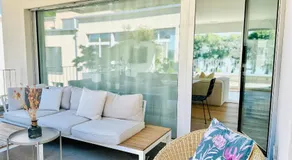 Stylisches Ferienhaus bis 6 Gäste mit einzigartigem Seepanorama - Image 3