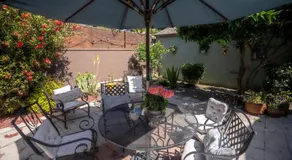 Cozy private Guest House - Image 3