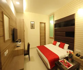 Hotel Golden Fern - Image 5