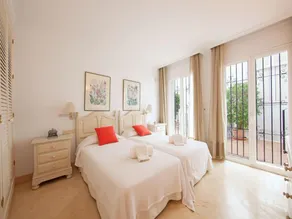 Apartment in Marbella near the Beach - Image 2