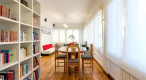 Ybarra apartment by People Rentals - Image 3