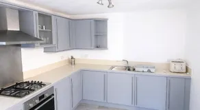 4 bed in Milton Keynes - Image 5