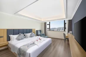 Jindu Hotel (Xichang Moon Lake Park) - Image 2