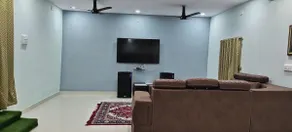 Shah Farmhouse - Image 2