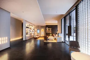 Atour Hotel Nanjing Confucius Temple Qinhuai Cruise Ship Terminal - Image 2