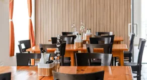 Solea Family Hotel & Restaurant l Free Parking - Image 2