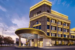 Lanwan Holiday Hotel - Image 5