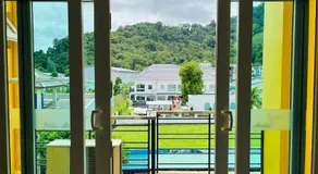 Lulu Hotel at The Glasshouse Lion Café - Image 3