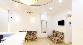 Hotel Samrat Residency Luxury At Nizamuddin Railway Station - Image 5