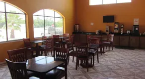 Regency Inn Porter - Image 4