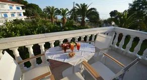 Hotel Paraktio - Image 3