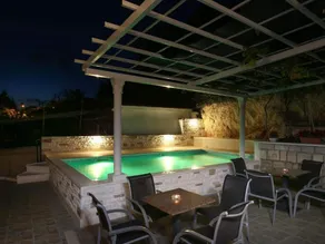 Guest House Kusalo- One Bedroom Apartment with Terrace Apartman 4 - Image 3
