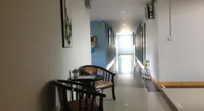 Siri Sothorn Apartment - Image 4
