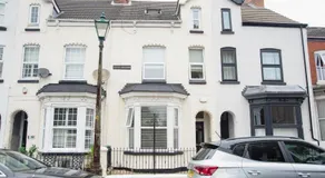 Cosy Rooms, Peaceful, Central Cleethorpes - Image 3