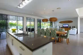 Yaroomba Beach House - Image 4