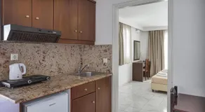 Elena Studios & Suites - Image 3