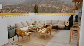Azul Berg Hostel - Image 4