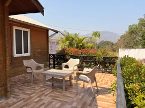 Hillora B wooden cottage 2BR near Araku by homeyhuts - Image 4