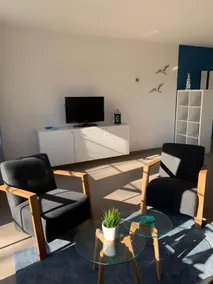 Comfortable apartment surrounded by nature - Image 4