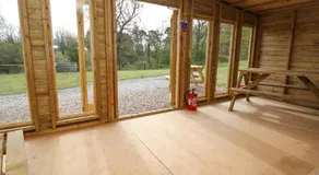 Pod 2 - Image 5