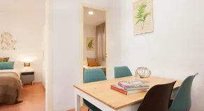 Click&Flat Europa Fira Apartments - Image 5