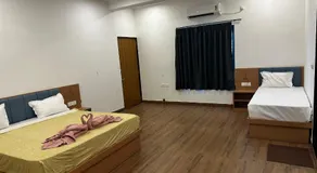 Hotel RK Palace - Image 2