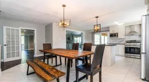 Serene 4BR house with Hot tub, Lake, Billiards and BBQ - Image 3