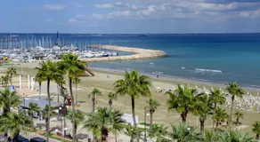 Modern Seafront Suite with Marina Views - Image 5