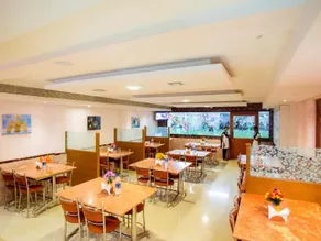 Hotel AMR Evvergreen - Image 4