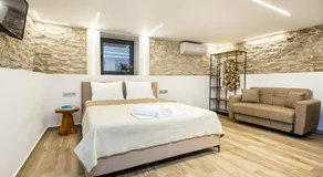 Theros Easy Living - Image 2