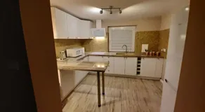 Apartamenty na przedmieściach RADZYMINA z prywatnym parkingiem i ogrodem FAKTURA - Image 3