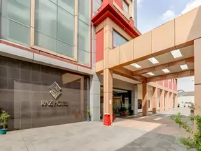 Raz Hotel & Convention Medan - Image 3
