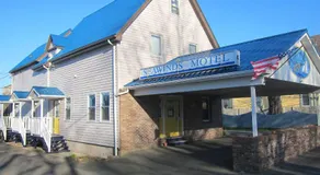 Seawinds Motel & Suites - Image 5