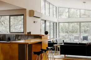 Parsons Cove Beach House - Image 3