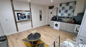 16A Ground floor setup for your most amazing relaxed stay Free Parking Free Fast WiFi - Image 3