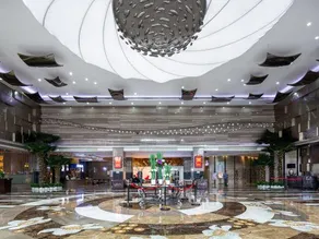 Heaven-sent Plaza Hotel Zhanjiang - Image 3